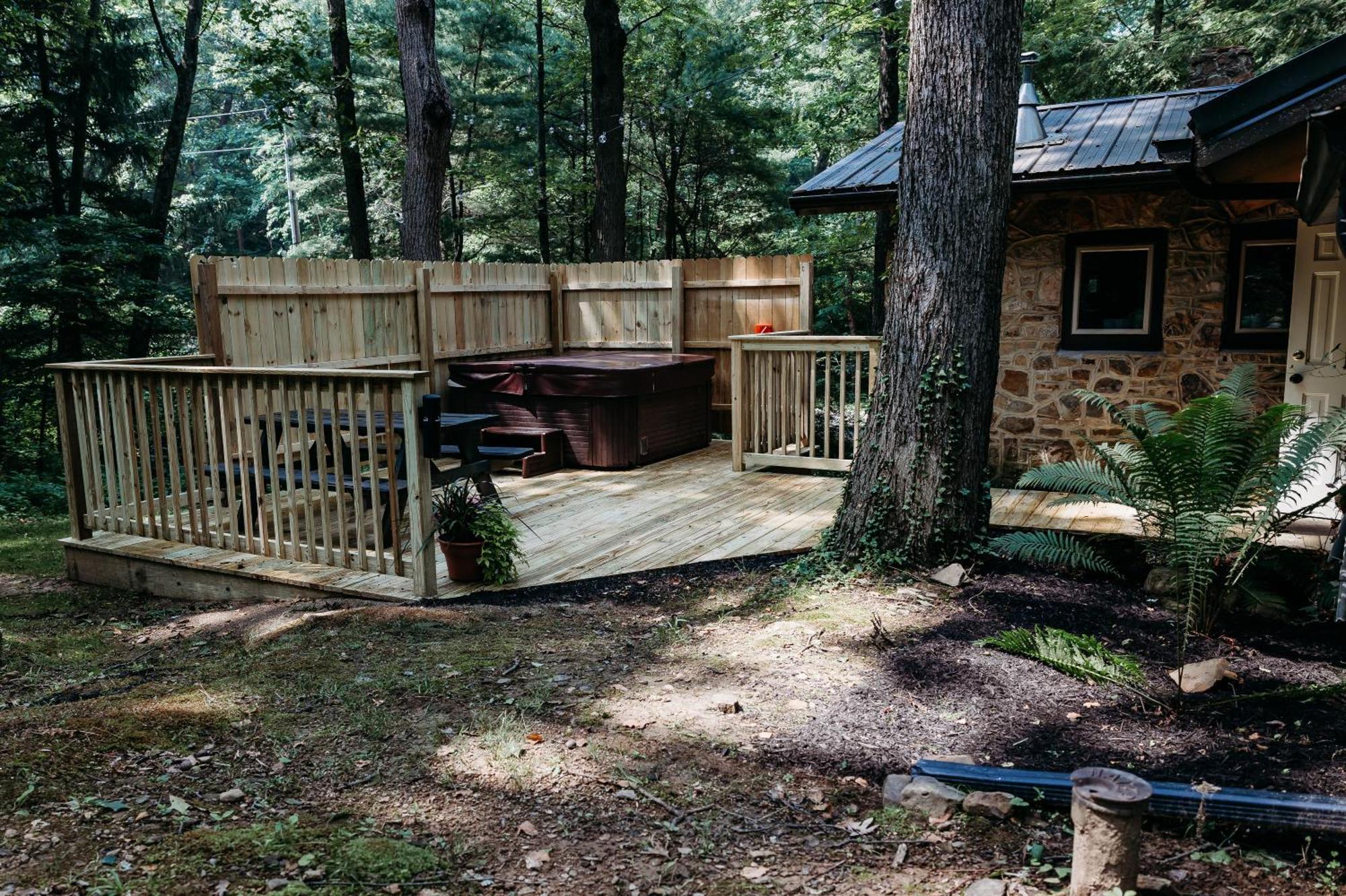 Landoll'S Mohican Castle Loudonville Extérieur photo